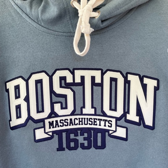 Boston Massachusetts Est. 1630 Embroidered Hoodie Sweatshirt with Pocket - Picture 9 of 11